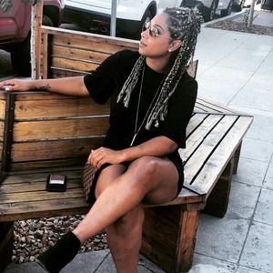 Meet your Posher, Christina